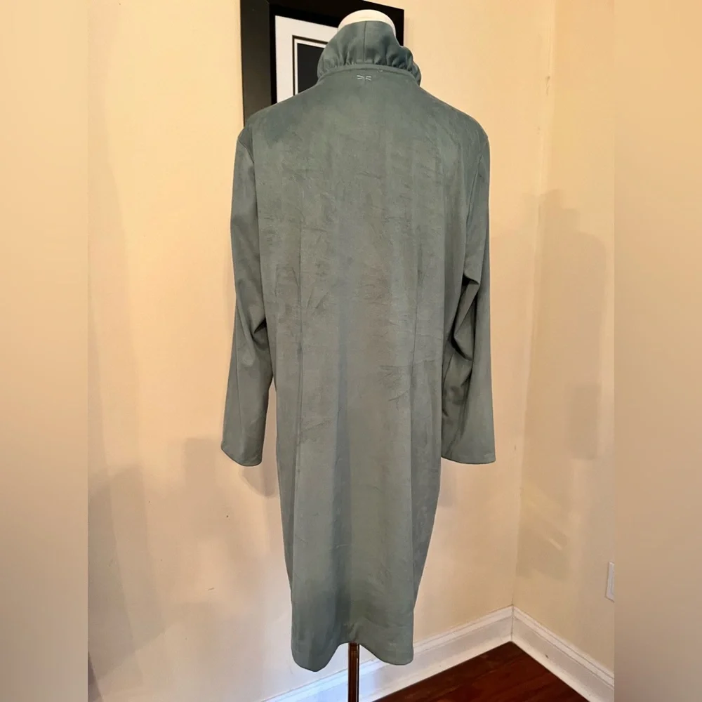 Tyler Boe elegant long